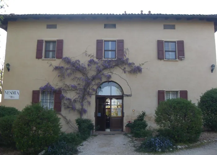 Agriturismo Montevecchio Isolani Monte San Pietro